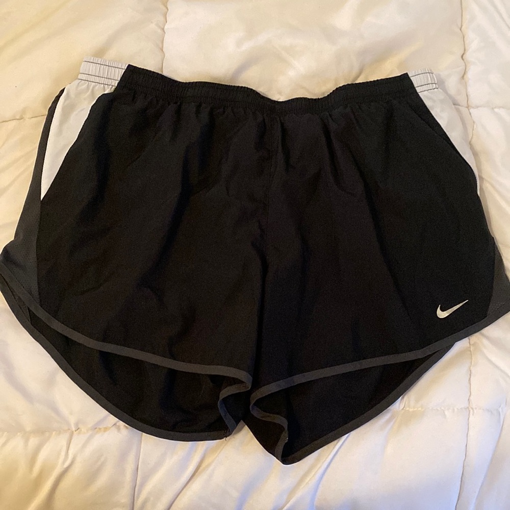 Nike Dri-fit shorts size L